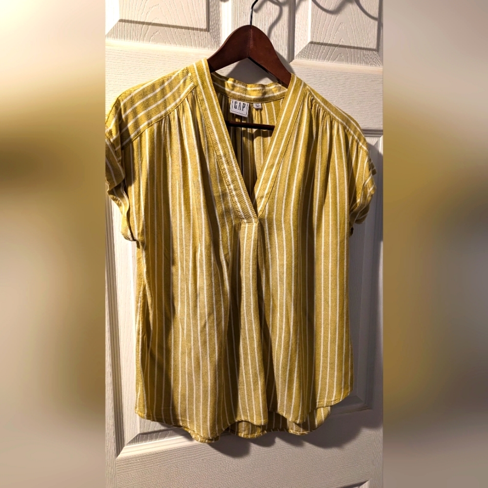 XS Gap blouse-yellow with white stripes